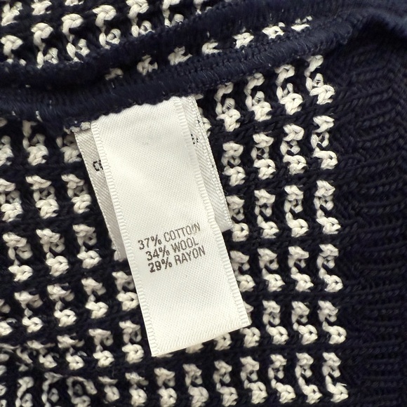 ST. John Jacket - Picture 10 of 12